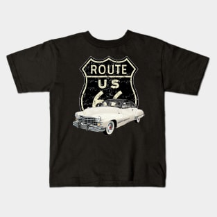 1947 CADILLAC FASTBACK Kids T-Shirt